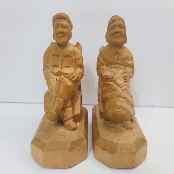 Vtg Hand Carved Grandparents Old Couple Folk Art Whittled Figures Quebec Set 2 - Picture 1 of 14